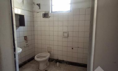 Local en  Villa Regina Cipolletti 200