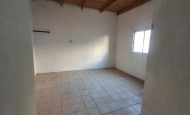 Local en  Villa Regina Cipolletti 200