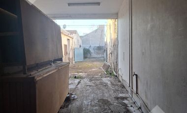 Local en  Villa Regina Cipolletti 200