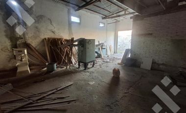 Local en  Villa Regina Cipolletti 200