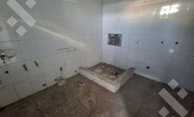 Local en  Villa Regina Cipolletti 200