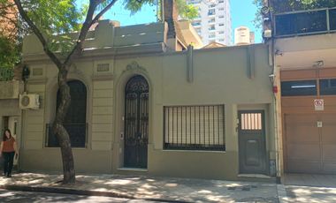 Casa de Pasillo venta Zona Río ideal reciclar a mts de BV. Oroño.