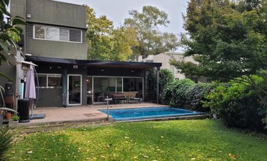 Casa en  venta en villa elisa 3 dormitorios pileta parque moderna