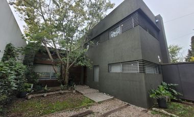 Casa en  venta en villa elisa 3 dormitorios pileta parque moderna
