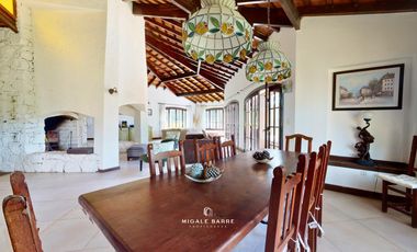 Casa en  Venta Carilo con pileta