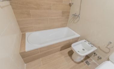 Venta de Departamento 2 ambientes de 61 m2 con cochera en Condominio Magnolias (Full Amenities)