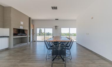 Venta de Departamento 2 ambientes de 61 m2 con cochera en Condominio Magnolias (Full Amenities)