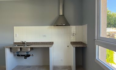 ¡Departamentos a estrenar en el corazón de Lobos, ya TERMINADOS!