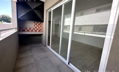 Venta departamento 3 ambientes con balcón  en Wilde