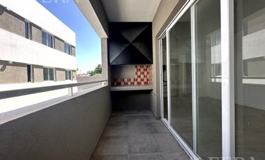 Venta departamento 3 ambientes con balcón  en Wilde