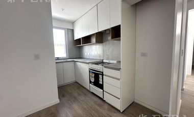 Venta departamento 3 ambientes con balcón  en Wilde