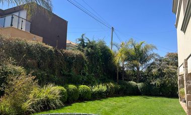 Casa en  Barrio Dalvian