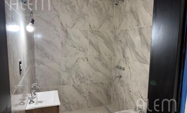 Departamento dos ambientes en venta en Lomas de Zamora Oeste