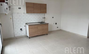 Departamento dos ambientes en venta en Lomas de Zamora Oeste