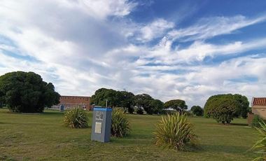 Lote en Barrio Privado Las Brusquitas