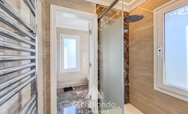 Casa 5 amb con piscina y cochera triple en Barrio Privado Tierras del Mar