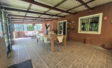 Casa en Venta 4 ambientes en Del Viso con Jardín, Pielta y Cochera