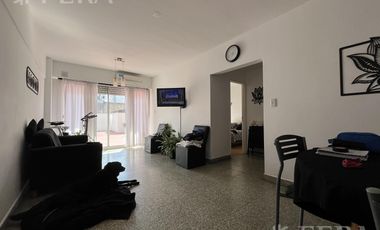 Venta de Departamento 3 ambientes con patio en Wilde