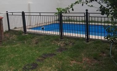 PRECIOSO CHALET EN EL BARRIO INGLES - Temperley Oeste