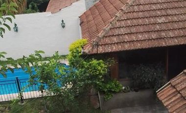 PRECIOSO CHALET EN EL BARRIO INGLES - Temperley Oeste