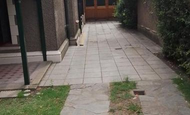 PRECIOSO CHALET EN EL BARRIO INGLES - Temperley Oeste