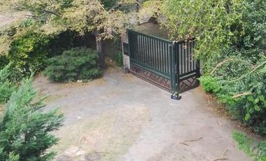 PRECIOSO CHALET EN EL BARRIO INGLES - Temperley Oeste