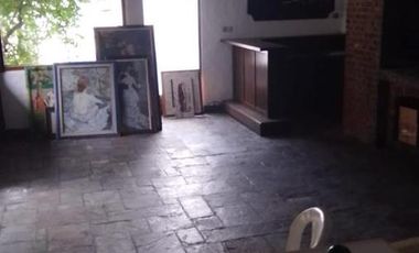 PRECIOSO CHALET EN EL BARRIO INGLES - Temperley Oeste