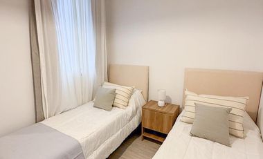 Departamento 3 ambientes a la calle con balcón / Zona centro