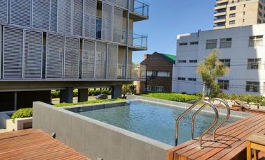 Piso frente al Golf – Vistas panorámicas a Playa Grande y Mar del Plata