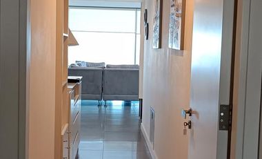 Piso frente al Golf – Vistas panorámicas a Playa Grande y Mar del Plata