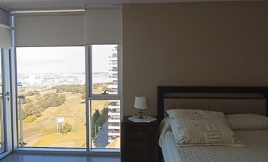 Piso frente al Golf – Vistas panorámicas a Playa Grande y Mar del Plata