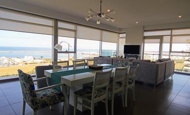 Piso frente al Golf – Vistas panorámicas a Playa Grande y Mar del Plata