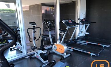 Piso frente al Golf – Vistas panorámicas a Playa Grande y Mar del Plata