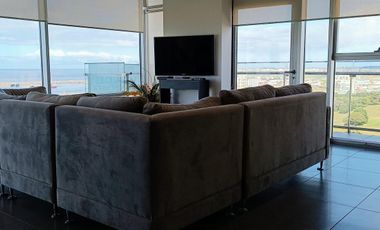 Piso frente al Golf – Vistas panorámicas a Playa Grande y Mar del Plata