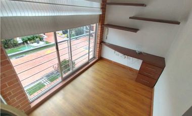 Chia centro, 126 M2, terraza, Villas de Moraria