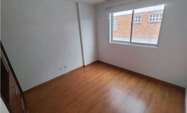 Chia centro, 126 M2, terraza, Villas de Moraria