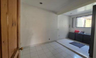 Casa en Condominio en RENTA en Magdalena Contreras, San Nicolas Totolapan