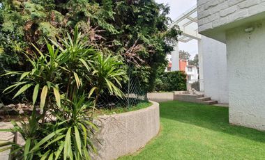 Casa en Condominio en RENTA VENTA en Calz Aguilas, Lomas de Axomiatla