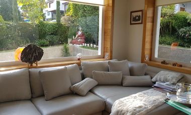 Casa en Condominio en RENTA VENTA en Calz Aguilas, Lomas de Axomiatla