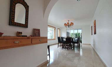 Casa en Condominio en RENTA VENTA en Calz Aguilas, Lomas de Axomiatla