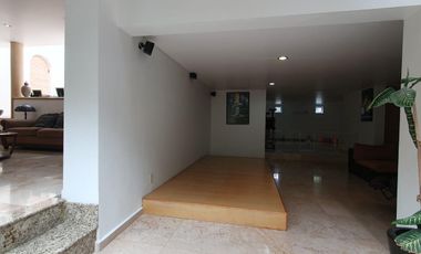 Casa en Condominio en RENTA VENTA en Calz Aguilas, Lomas de Axomiatla