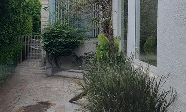 Casa en Condominio en RENTA VENTA en Calz Aguilas, Lomas de Axomiatla