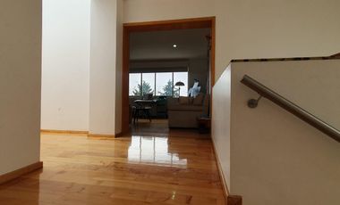 Casa en Condominio en RENTA VENTA en Calz Aguilas, Lomas de Axomiatla