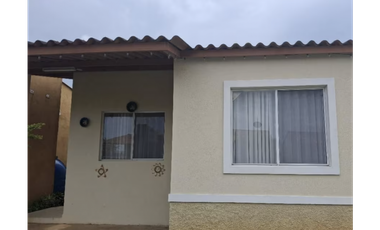 CHORRERA / ARBOLEDAS / LOS ALMENDROS / 180M / 3 HABITACION / TERRAZA