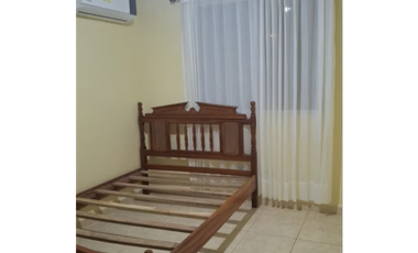 SE VENDE CASA EN CHORRERA LOS ALMENDROS DE 180M CON TERRAZA