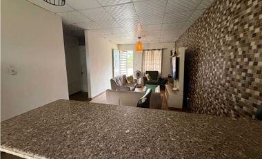 VENTA DE CASA.EN DAVID MAS APARTAMENTO NUEVO  CERCADO