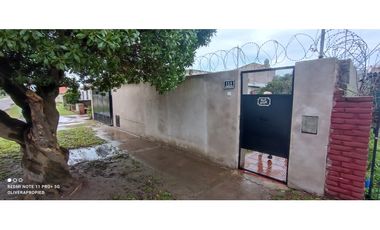 ALQUILER 24 M CASA 4 AMB QUINCHO O DEPTO  Y PARQUE