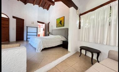 RENTA DE CASA EN AVNDARO, VALLE DE BRAVO