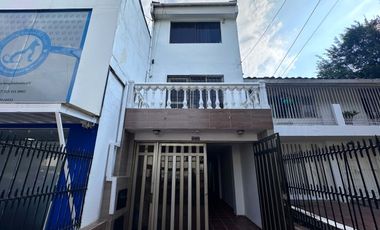 Arrendo Aparta-estudio en El Lido – Excelente Ubicación cerca a Calle 5, con Servicios Incluidos