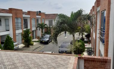 Se Vende Casa En Alfaguara